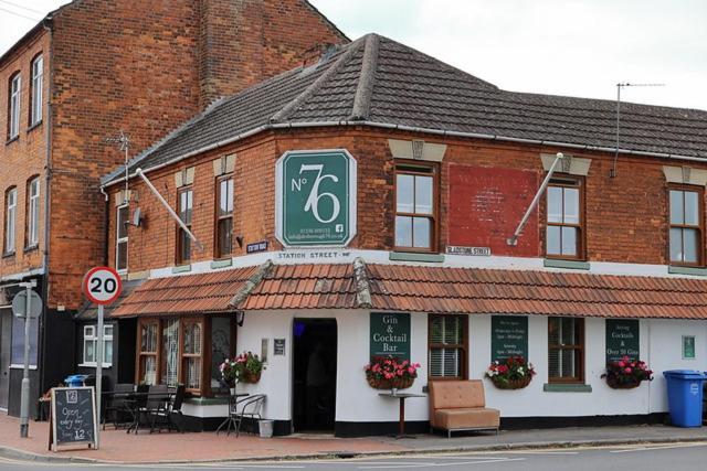 1 & 2 Bed Apartments - Desborough, Kettering, Cosy, Parking, Family, Wifi Buitenkant foto