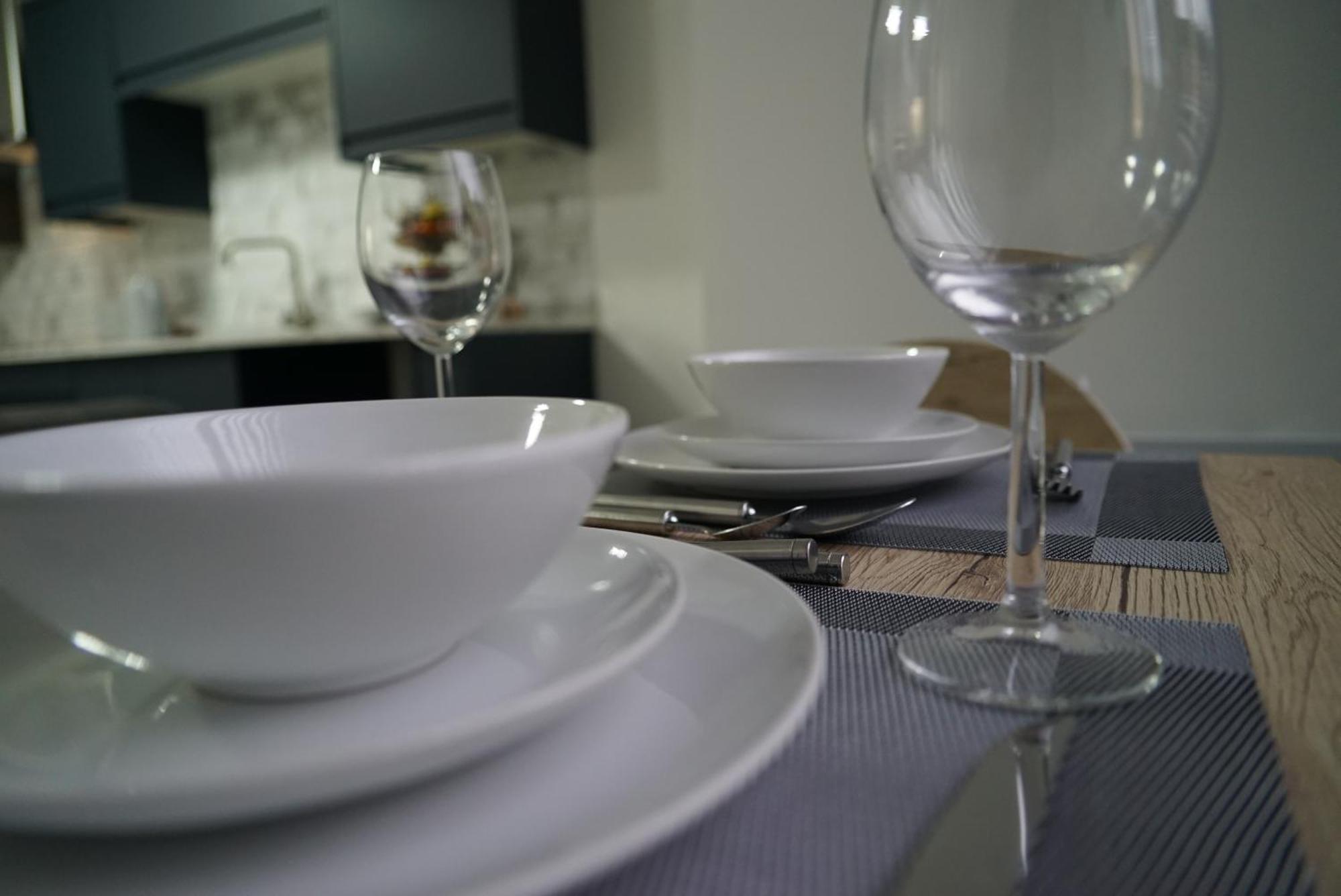 1 & 2 Bed Apartments - Desborough, Kettering, Cosy, Parking, Family, Wifi Buitenkant foto